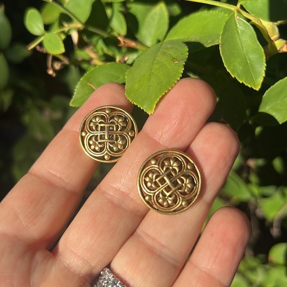 Vintage MMA Museum Modern Art Clip Earrings - Picture 4 of 15